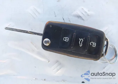 2017 Volkswagen Jetta 1.4T Se z USA, uszkodzony, nr VIN 3VWDB7AJ2HM242998